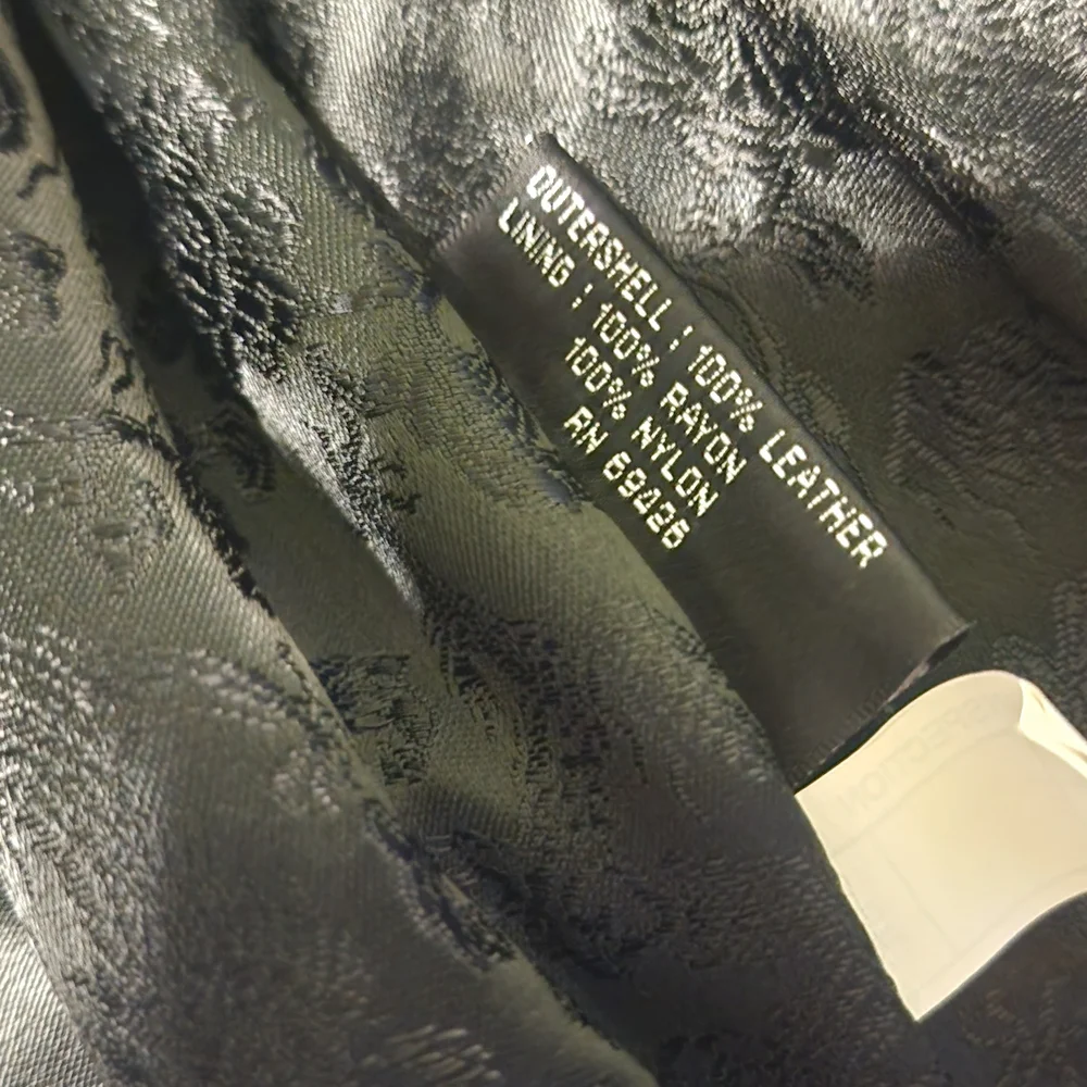 Wilsons Leather Vintage Black Suede Jacket, Size XL - Picture 7 of 7